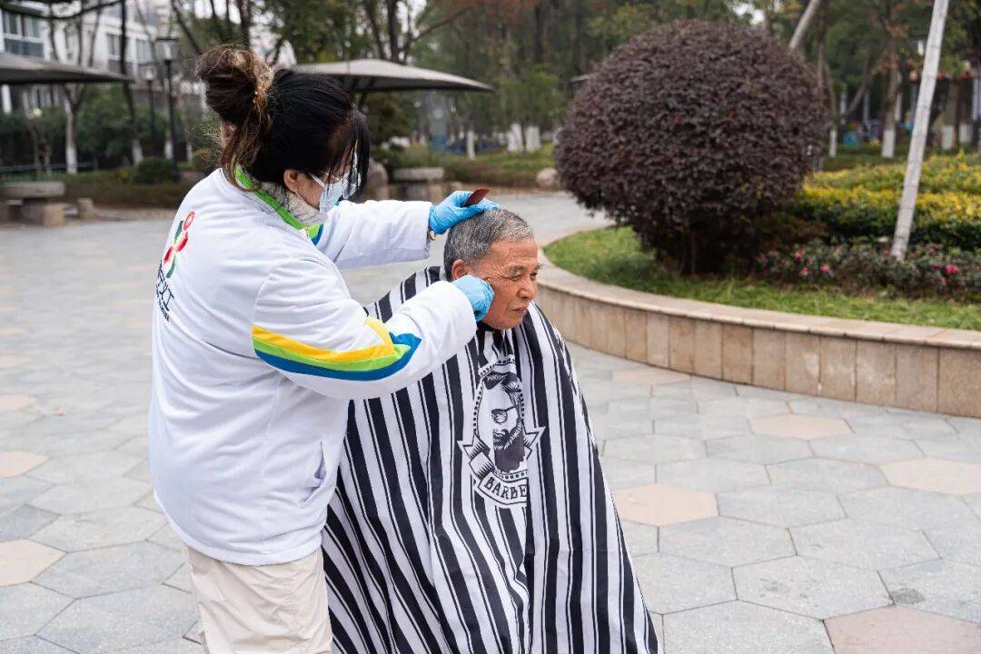 现漂亮绿色小屋已有2000多人去过pg电子模拟器免费版海宁洛塘河边出(图4)